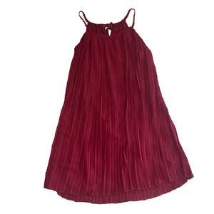 love 21 maroon pleated sleeveless mini dress